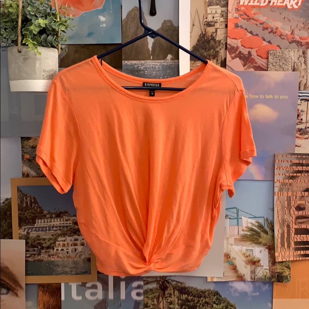 NWT Express tied crop top